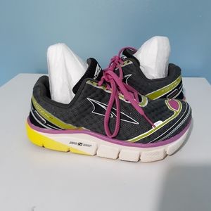 Altra Torin 2.0 drop zero running shoes size 5.5